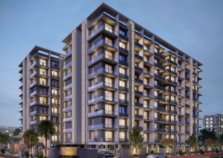 4 BHK Lavish Flats on Nana Mava Road