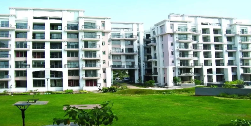 Live Connected to Pune’s Key Hubs with 2 & 3 BHK Apartments at Mahindra Royale, Pimpri