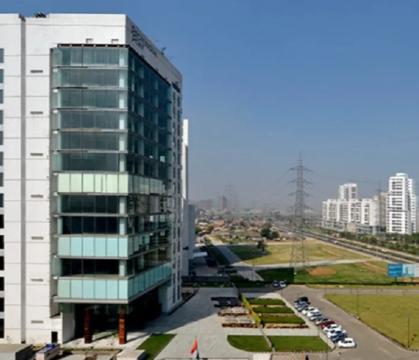Discover High-Visibility Commercial Shops and Showrooms at Vatika Professional Point, Sector 66