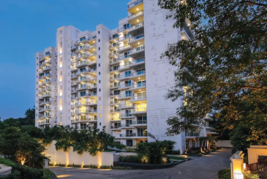 DLF Kings Court – 3, 4 & 5 BHK Luxury Apartments in Delhi