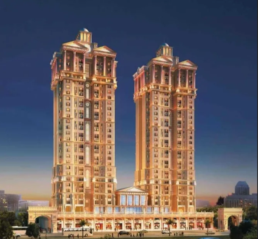 🎉 Imagine modern architecture and world-class facilities combined seamlessly at Lakhani Empire Towers, presenting 2, 3, 4 & 5 BHK apartments in Eastern Express Highway, Thane 🏢