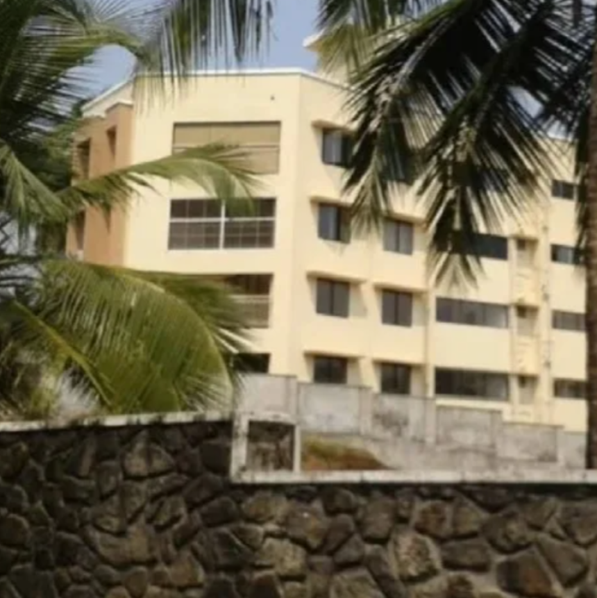 Melonwood Melon Castle Kochi: Contemporary 2, 3 & 4 BHK Apartments for Families