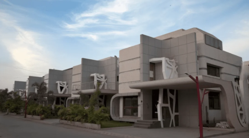 4 BHK Villas in Anand